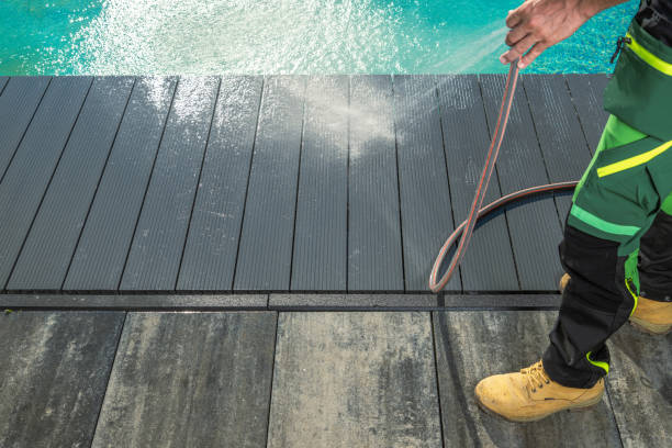 Best Pressure Washing Driveway  in Bridge City, TX